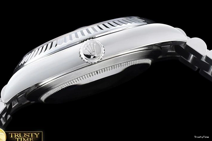 0405 Breathable RDD0218B – DayDate 40mm 689